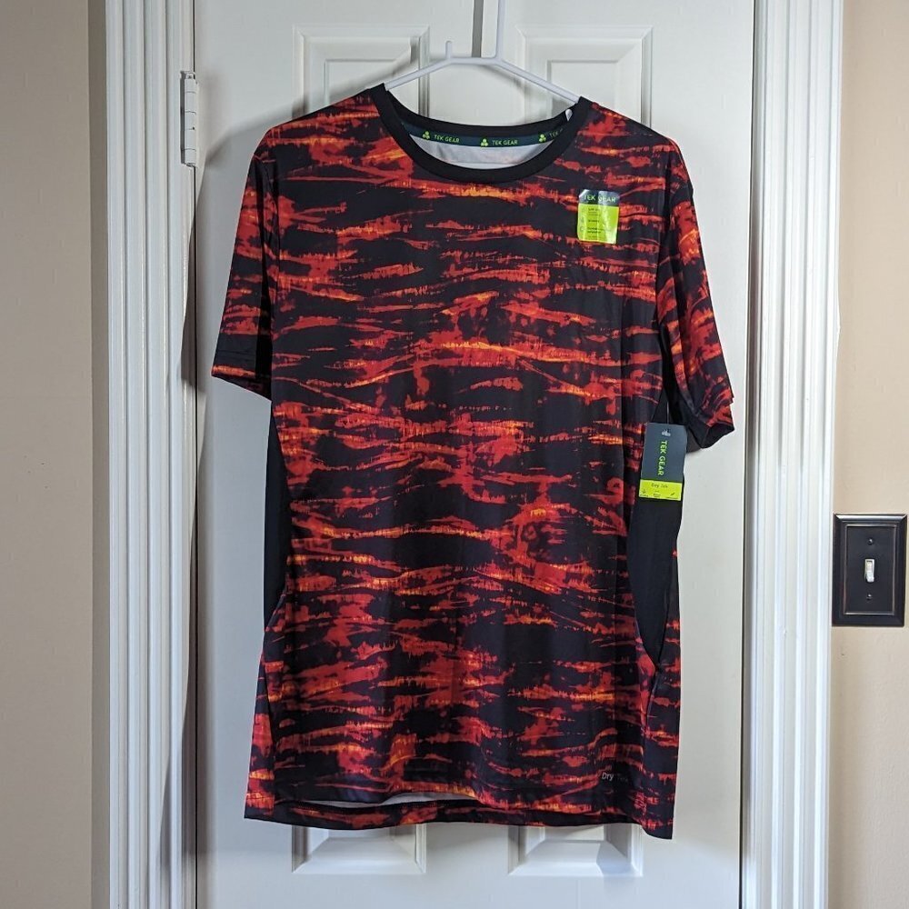 Tek Gear Dry Tek XL red black UPF 40+ men's t-shirt NWT